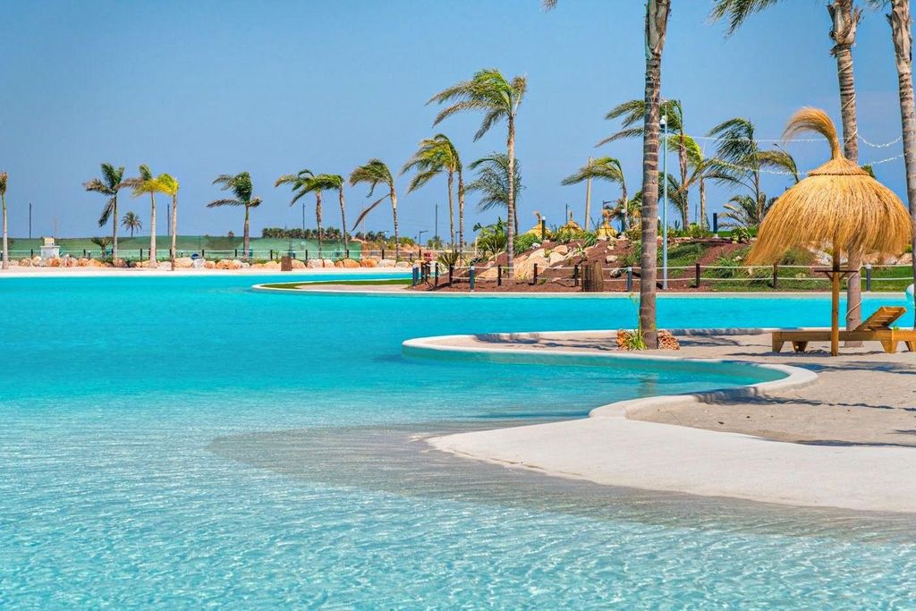 Property photo 3 of 28