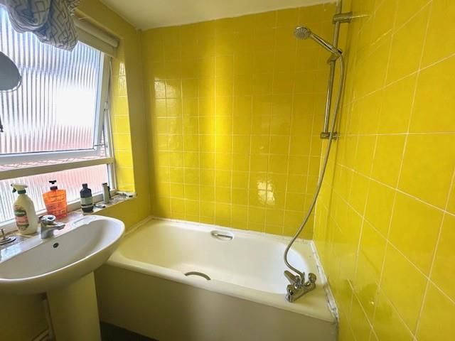 Property photo 3 of 3 Bathroom