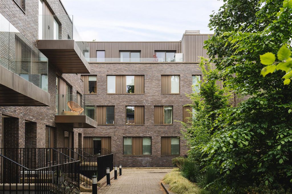 Property photo 1 of 25 Wyles House-1.Jpg