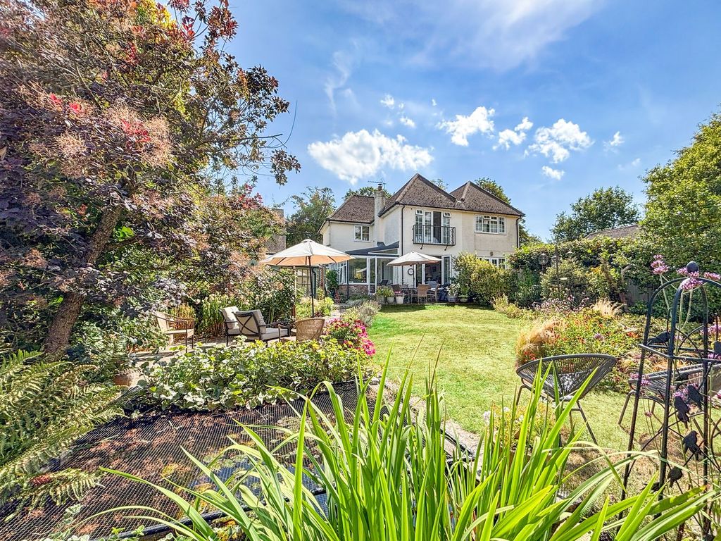 Property photo 1 of 29