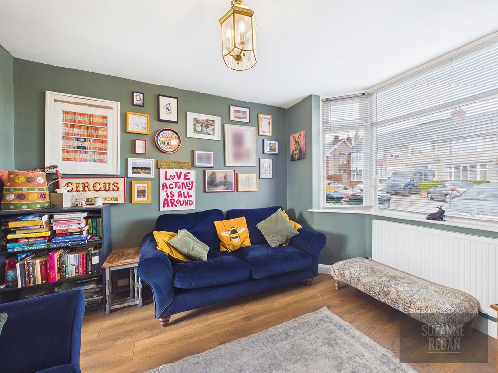 Property photo 2 of 22 Cam05192G0-Pr0347-Still003