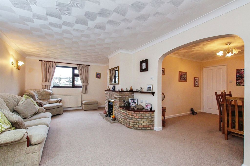 Property photo 2 of 15 Picture 2