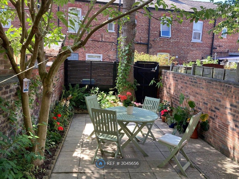 Property photo 1 of 13 Tranquil Back Garden