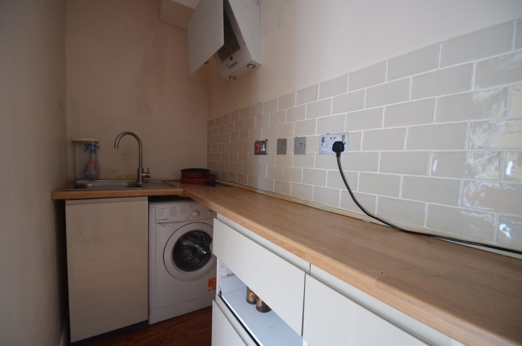 Property photo 2 of 8 Dsc_1024