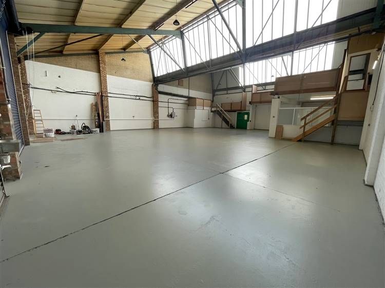 Property photo 3 of 11