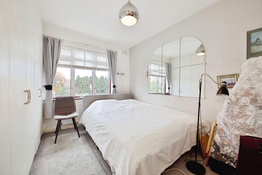 Property photo 3 of 23 Pbox-Img.Jpg