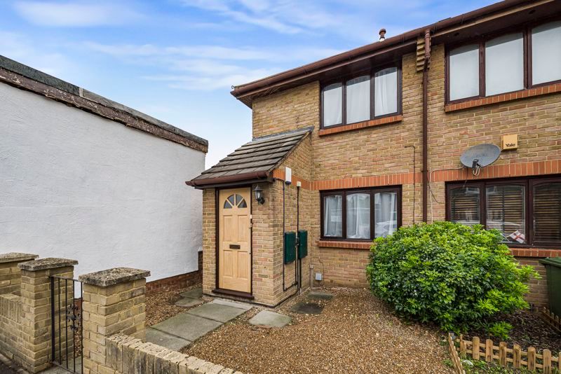 Property photo 1 of 16 External