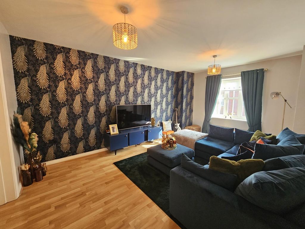 Property photo 3 of 8 Living Room