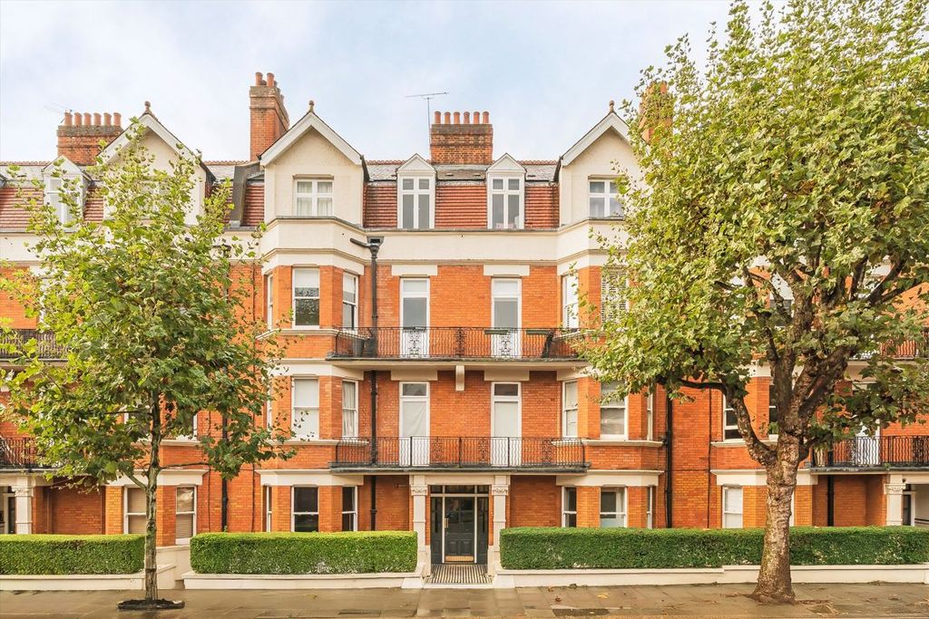 Property photo 1 of 5