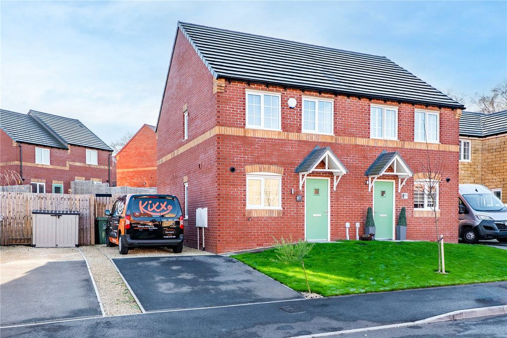 Property photo 1 of 23 Picture No. 32