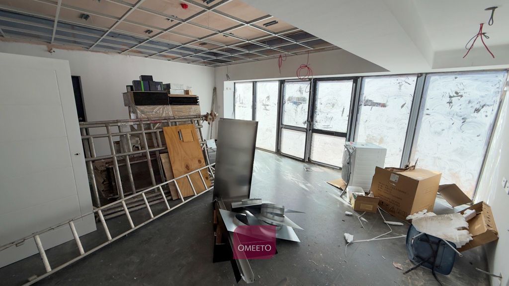 Property photo 3 of 3 Retail Unit To Let