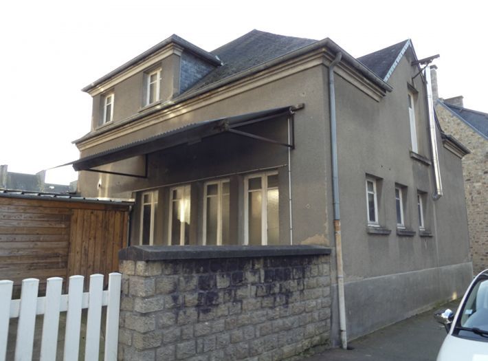 Property photo 2 of 10