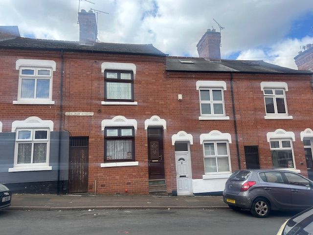 Property photo 1 of 42