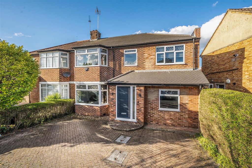 Property photo 1 of 22 Exterior: