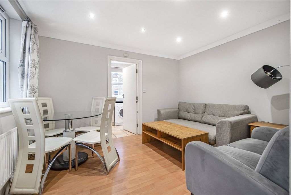 Property photo 2 of 12 Picture No. 15