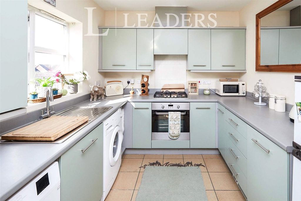 Property photo 3 of 10 Picture No. 02