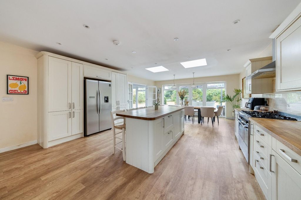 Property photo 3 of 22 Impressive 'social' Kitchen Space.Jpg