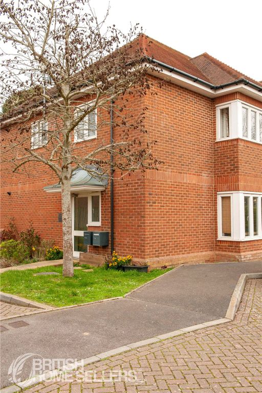 Property photo 1 of 17 Picture No. 12