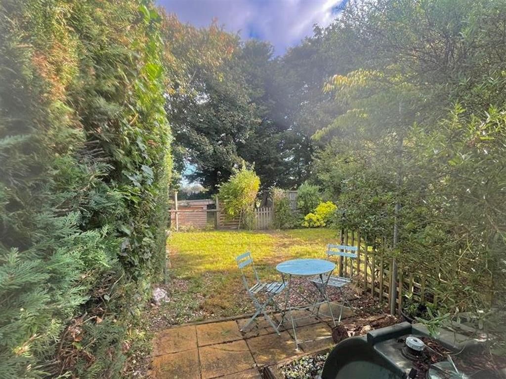 Property photo 3 of 18