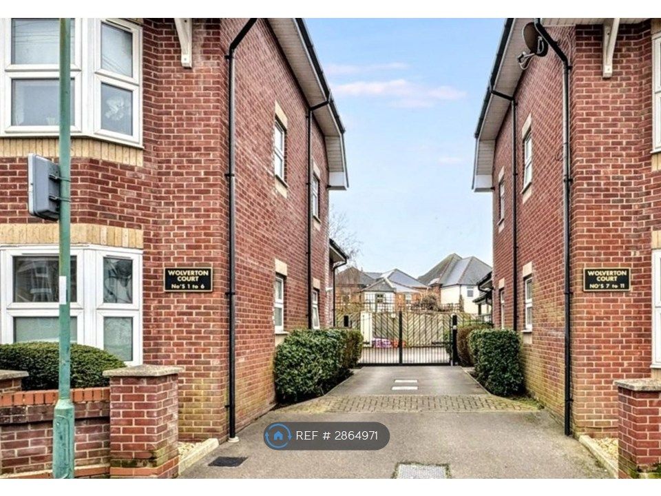 Property photo 1 of 2