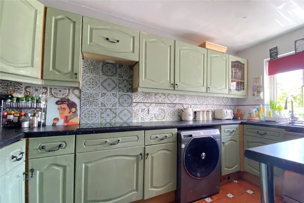 Property photo 2 of 12 Picture No. 09