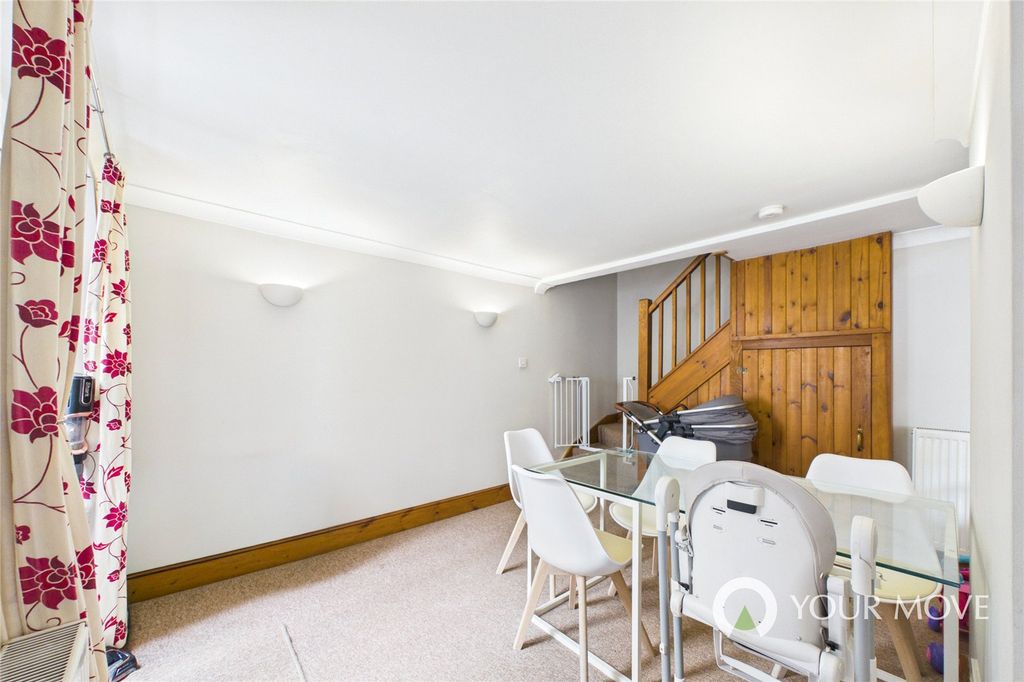Property photo 3 of 12 Picture No. 06