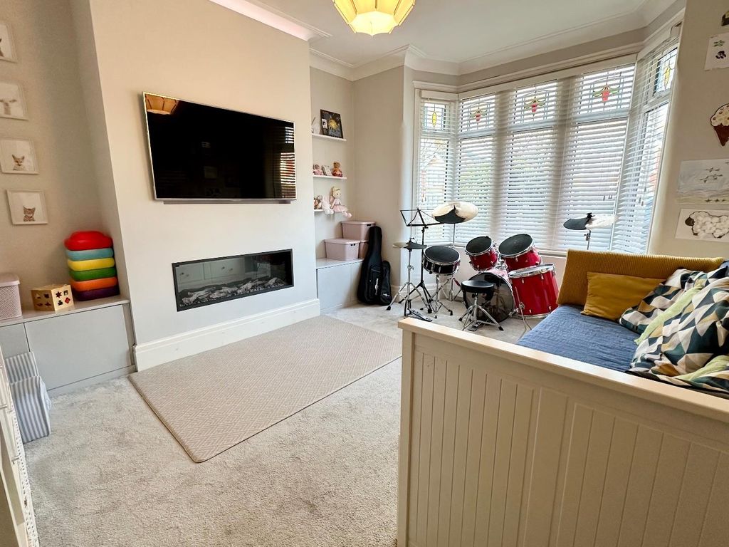 Property photo 3 of 17 Img_0646.Jpeg