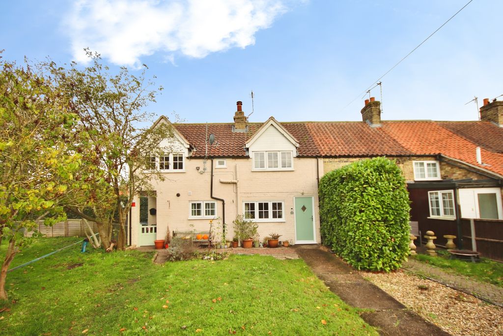 Property photo 1 of 18