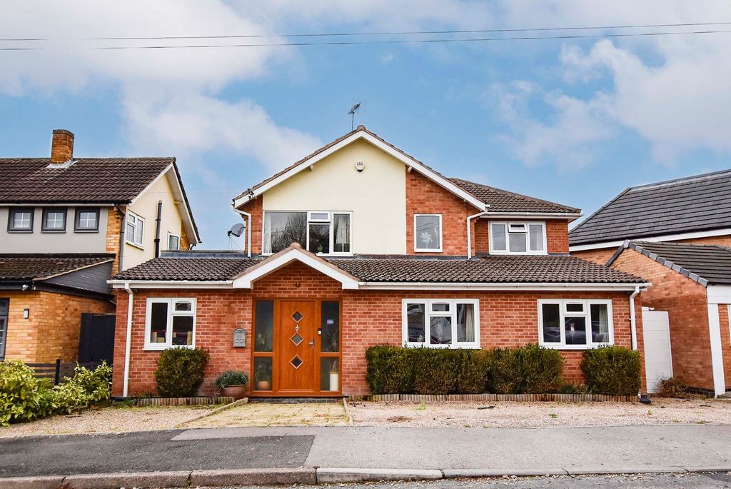 Property photo 1 of 27