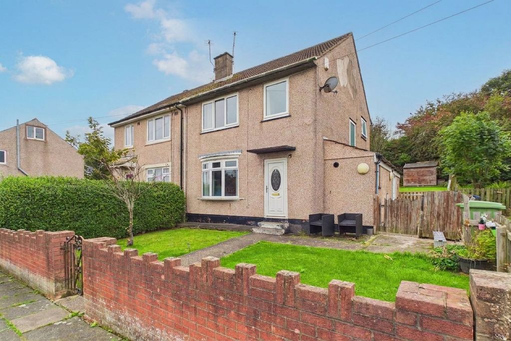 Property photo 2 of 16