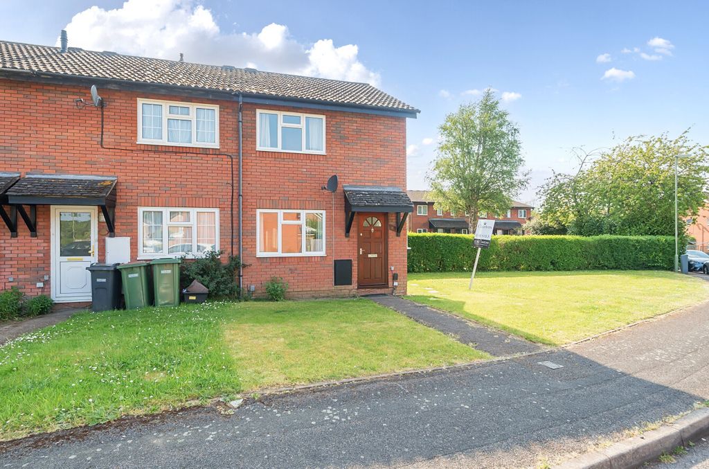 Property photo 1 of 16 1-6814Efb4B0c0B-1...