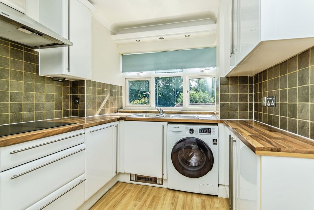 Property photo 1 of 17 Photo