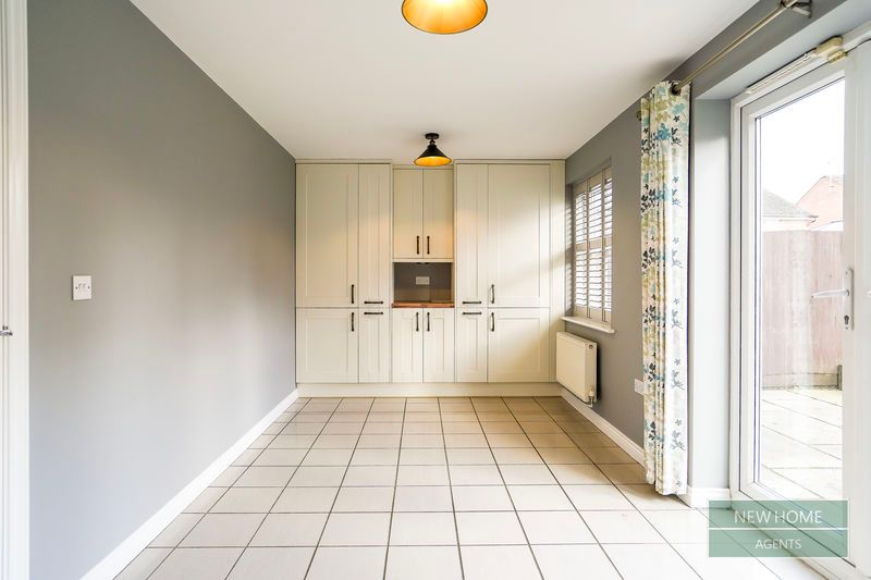 Property photo 3 of 30 Photo 15