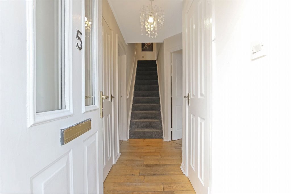 Property photo 2 of 20 Picture No. 26