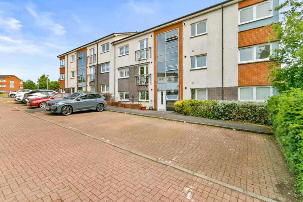 Property photo 1 of 23