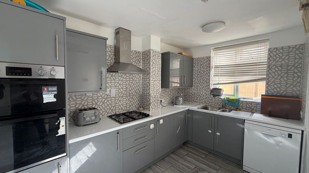 Property photo 1 of 13 Kitchen