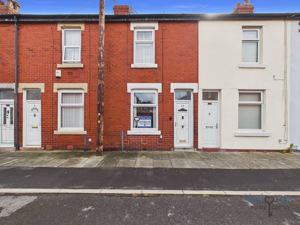Property photo 1 of 25