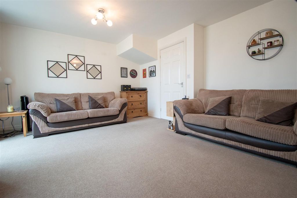 Property photo 2 of 16 Photo 16-03-2026, 14 59 48.Jpg