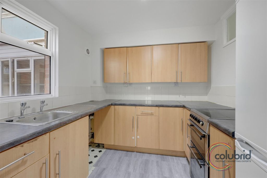 Property photo 3 of 9 0G1A4939-0G1A4943.Jpg