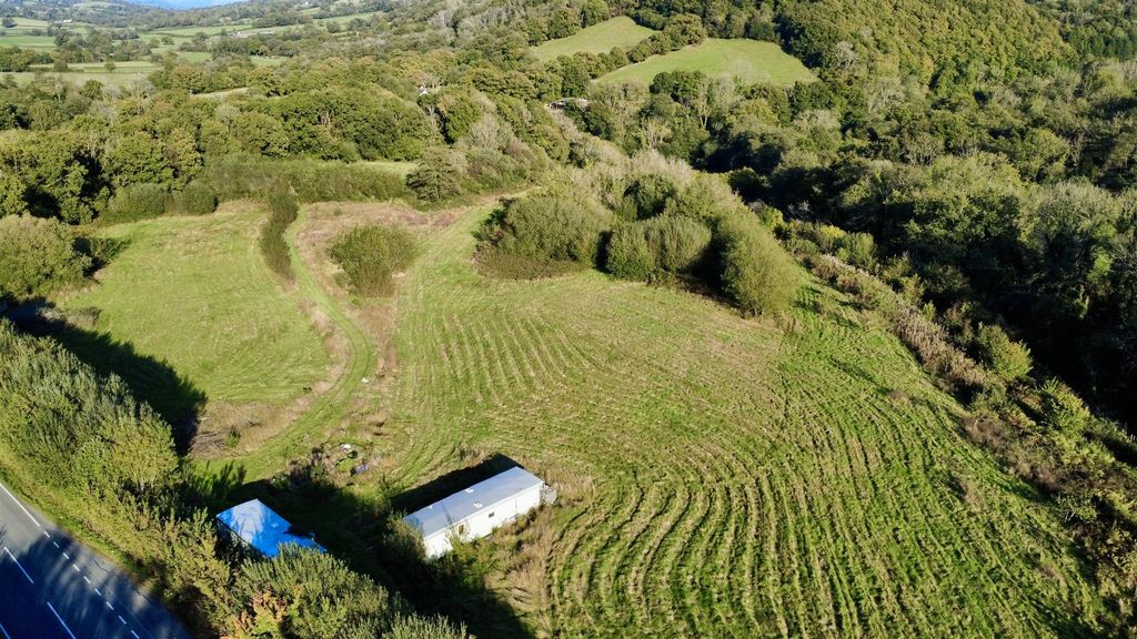 Property photo 1 of 37 Description