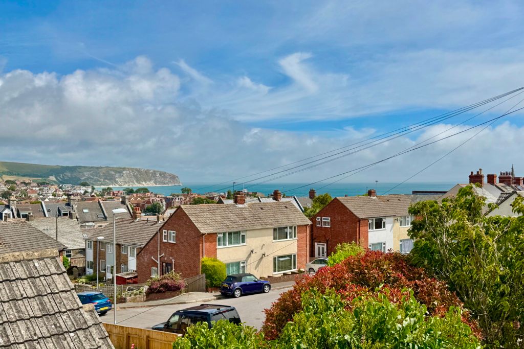Property photo 2 of 15 Sea View
