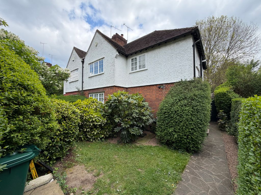 Property photo 1 of 29