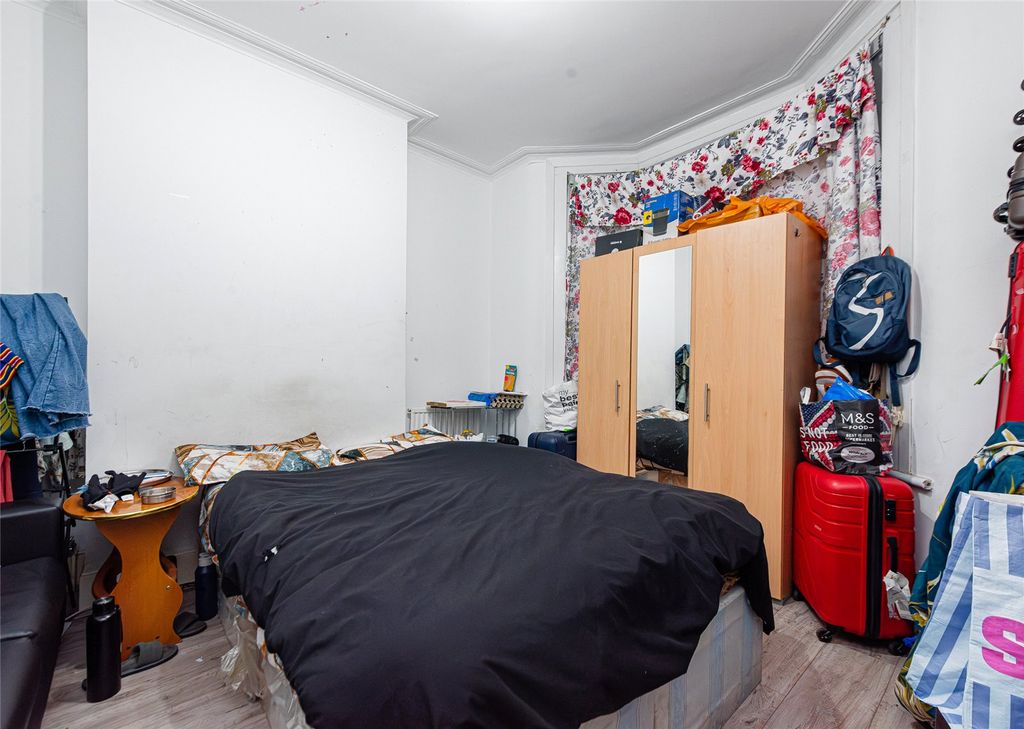 Property photo 3 of 6 Picture No. 03