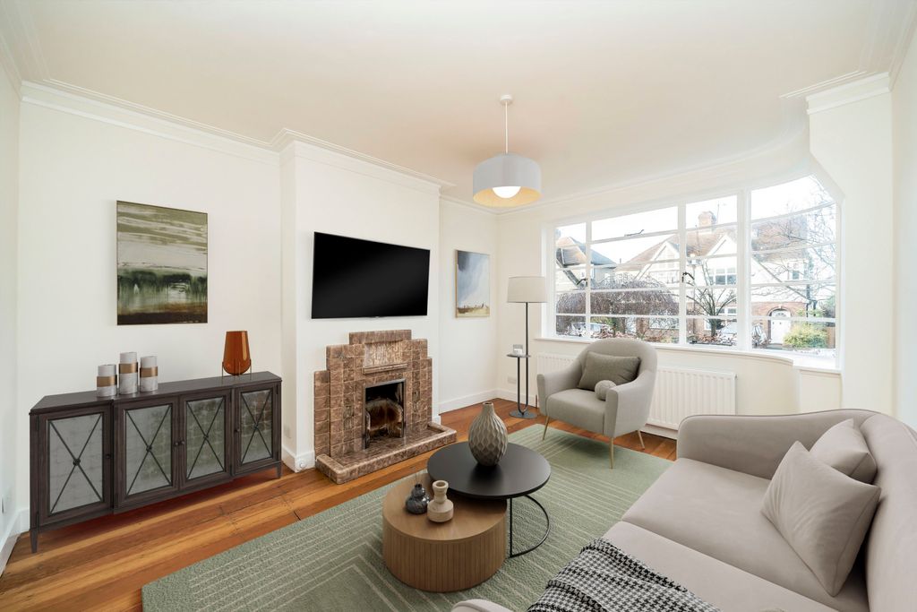 Property photo 2 of 9 Picture No. 18