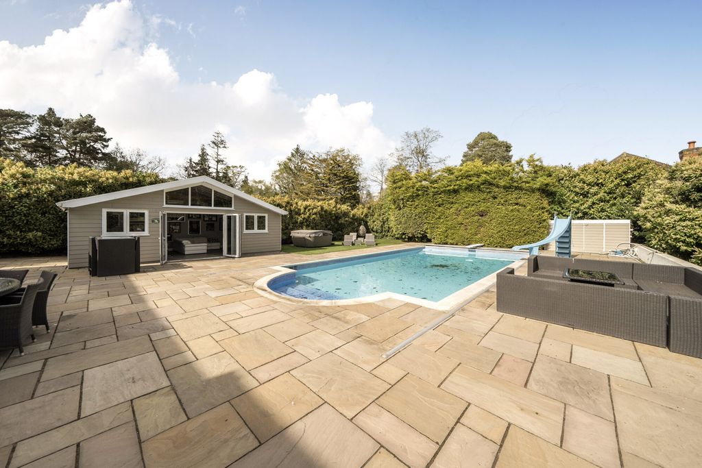 Additional image 9 of 7 bed detached house for saleShirley Church Road, Croydon CR0