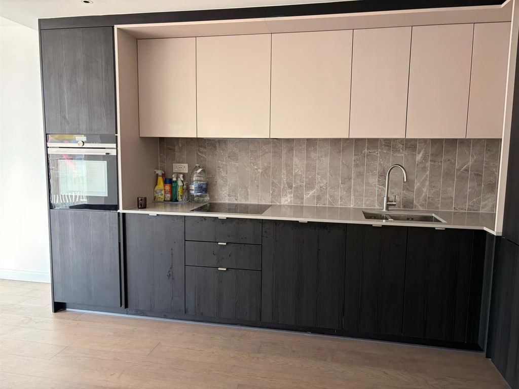 Property photo 1 of 7 Whatsapp Image 2025-10-28 At 12.15.52_5Abc3583.Jpg