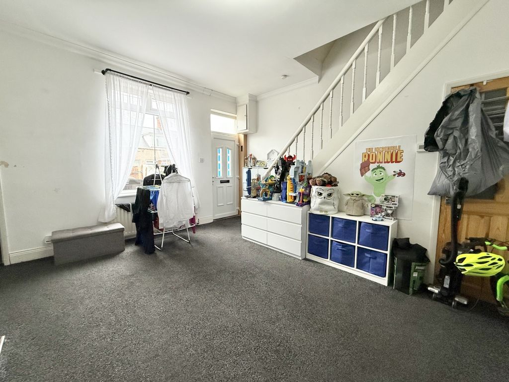 Property photo 3 of 10 Img_6675