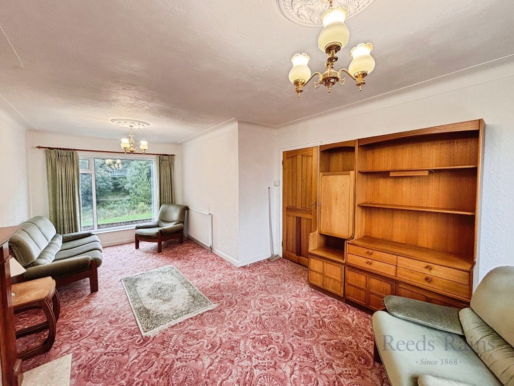 Property photo 3 of 22 Picture No. 06
