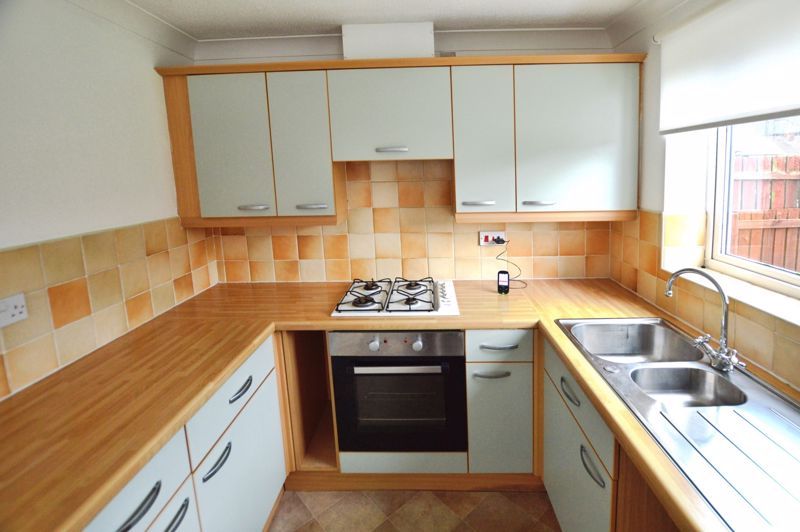 Property photo 3 of 12 Photo 8