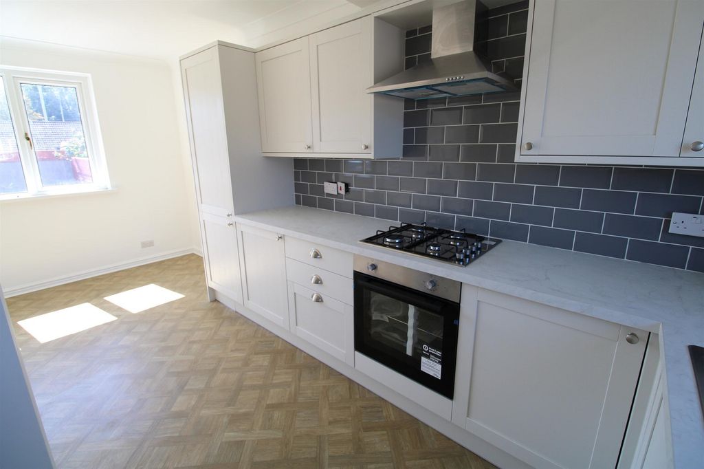 Property photo 2 of 16 Kitchen Area